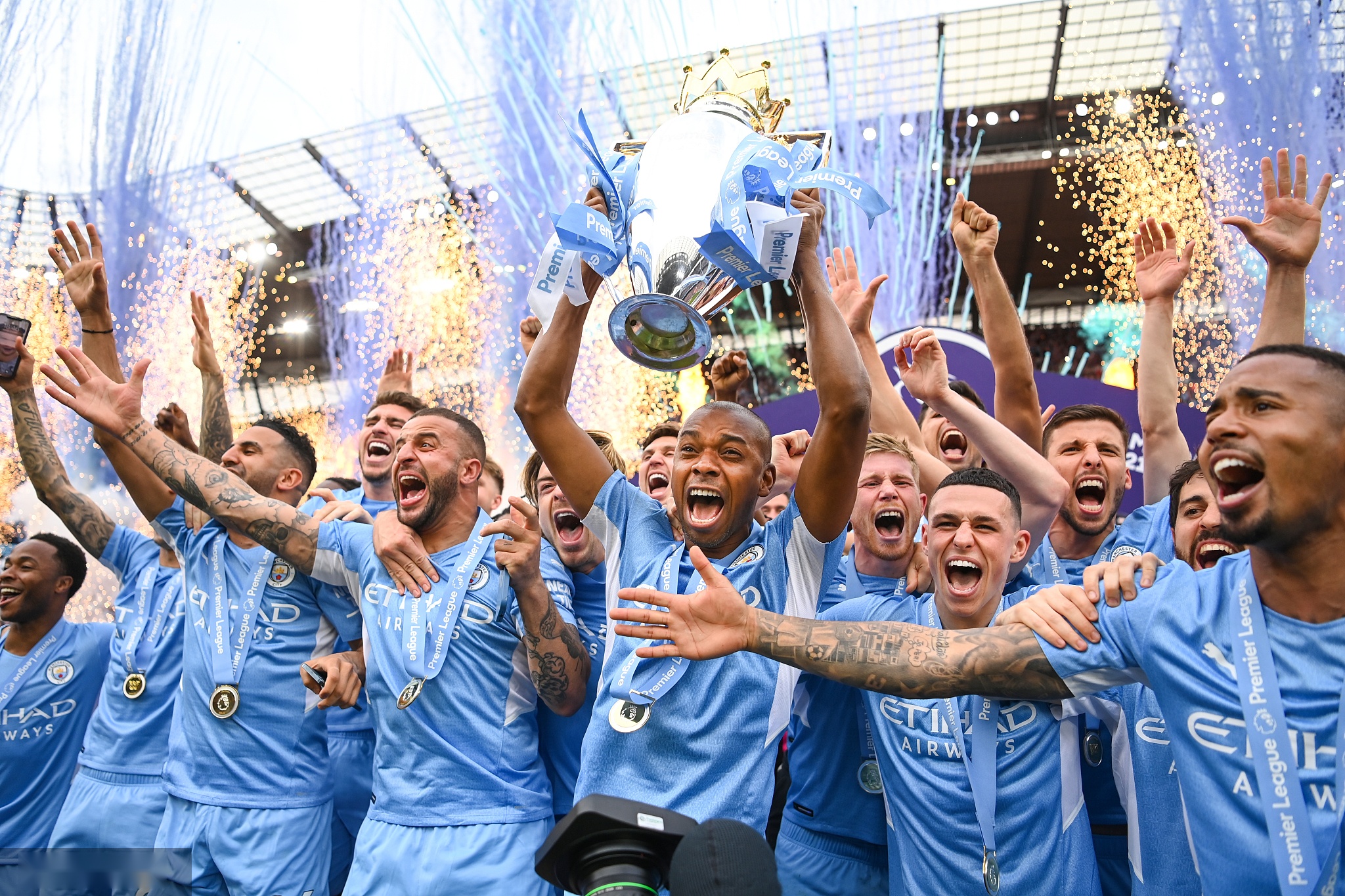 了極大的興 了極大的興